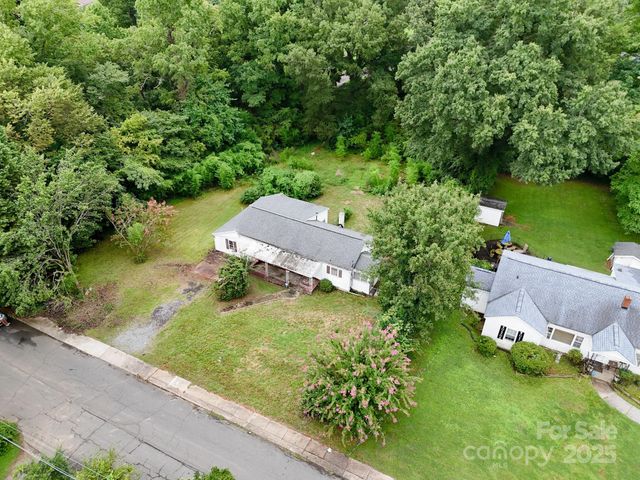 909 Wabash Avenue, Charlotte, NC 28208