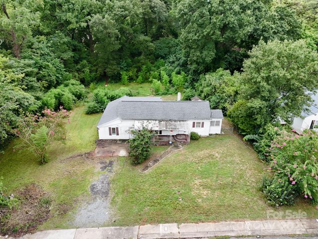 909 Wabash Avenue, Charlotte, NC 28208