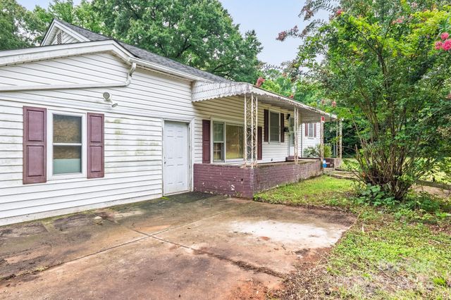 909 Wabash Avenue, Charlotte, NC 28208