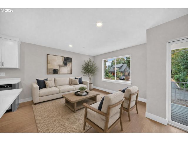 10955 Ne Wygant St, Portland, OR 97220