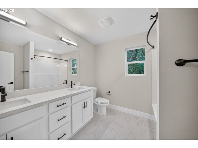 10955 Ne Wygant St, Portland, OR 97220