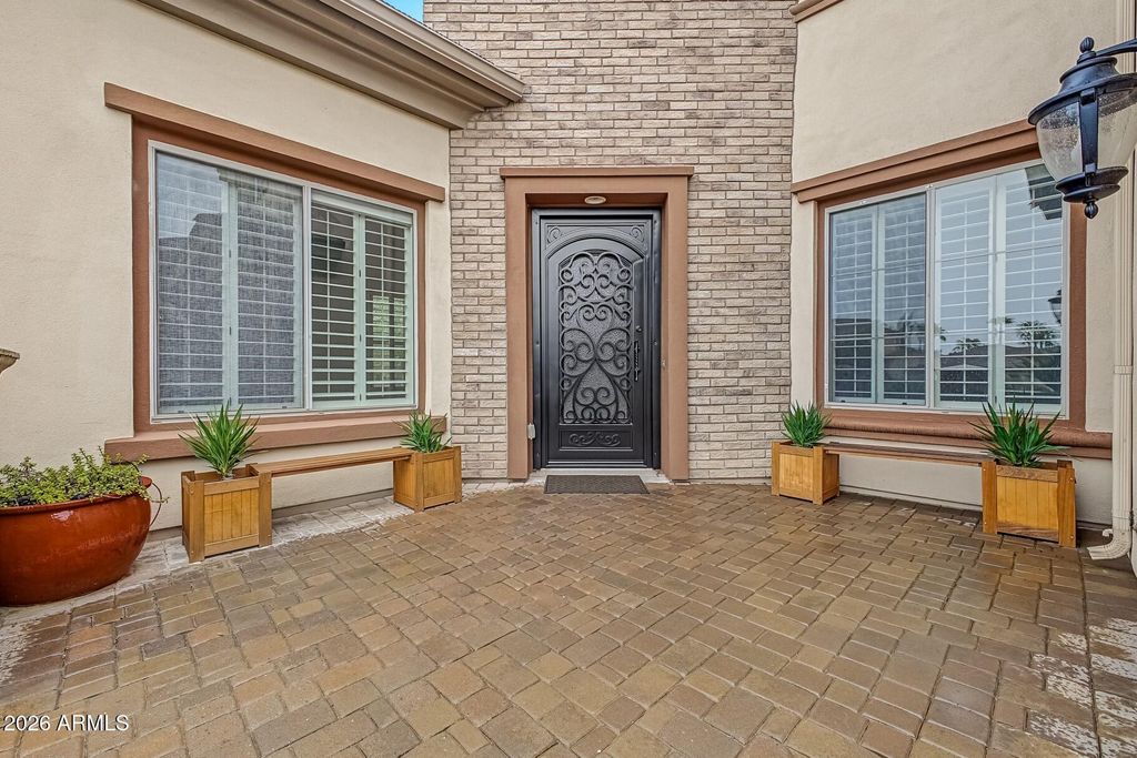 4463 S OREGON Court, Chandler, AZ 85248 — photo 2