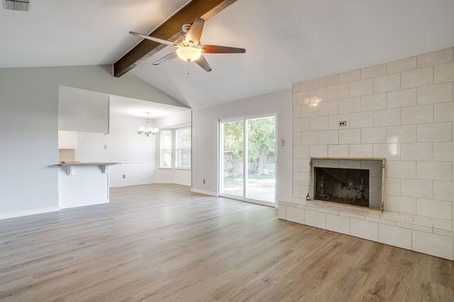 6217 Sunnybrook Drive, Watauga, TX 76148