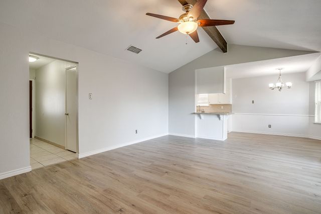 6217 Sunnybrook Drive, Watauga, TX 76148