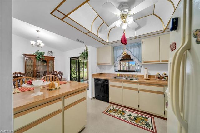 312 NE 17th AVE, Cape Coral, FL 33909