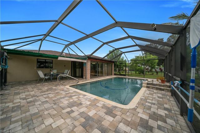 312 NE 17th AVE, Cape Coral, FL 33909