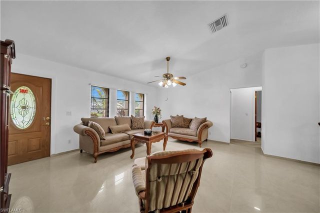 312 NE 17th AVE, Cape Coral, FL 33909