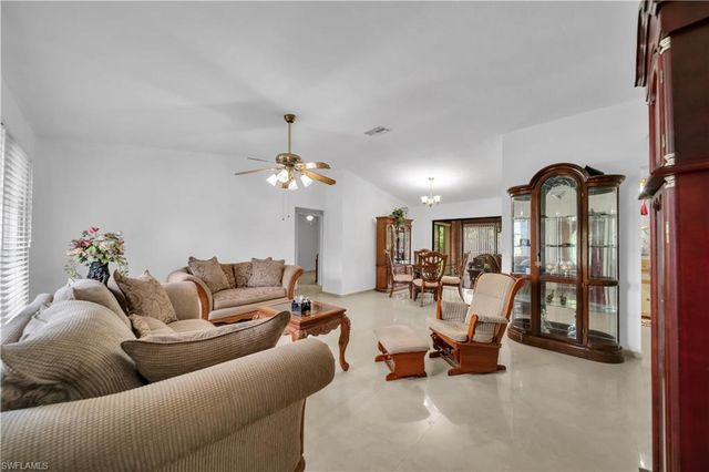 312 NE 17th AVE, Cape Coral, FL 33909