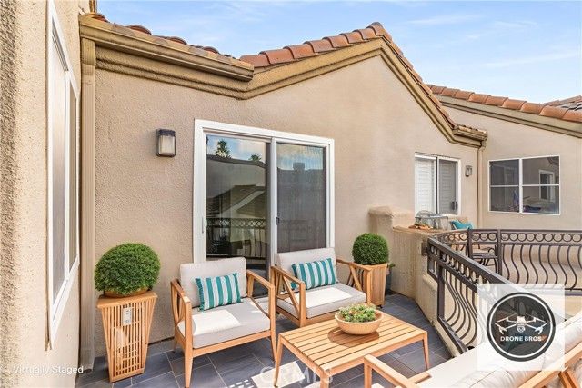 430 Lake Street 304, Huntington Beach, CA 92648