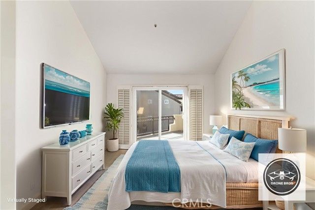 430 Lake Street 304, Huntington Beach, CA 92648