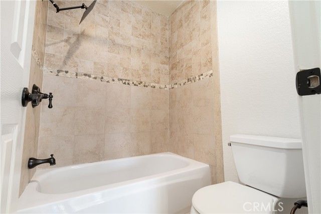 430 Lake Street 304, Huntington Beach, CA 92648