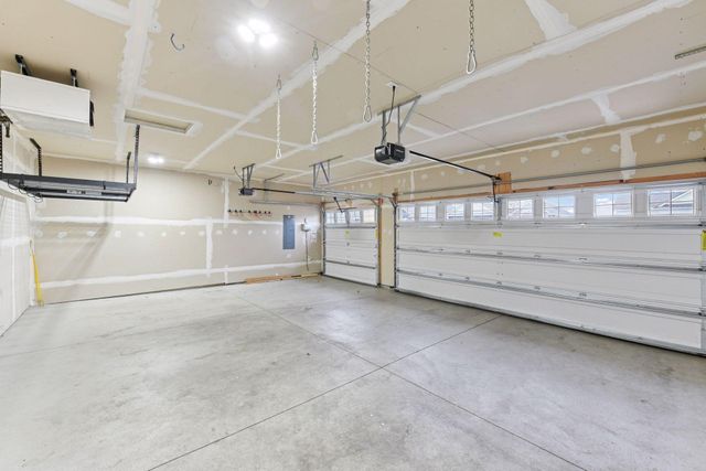 1936 Meridian Curve, Carver, MN 55315