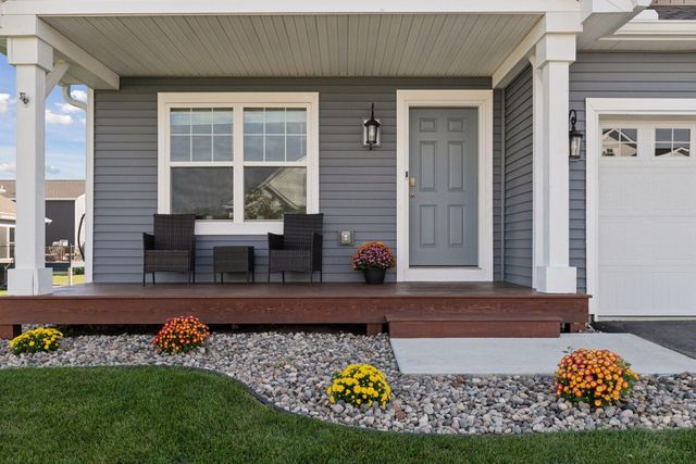 1936 Meridian Curve, Carver, MN 55315