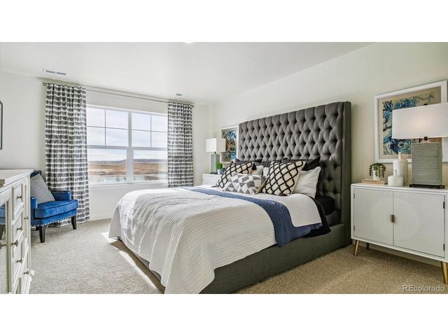 9947 Danube Ct, Commerce City, CO 80022