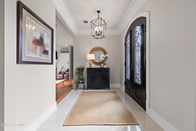 310 Sawgrass Lane, Broussard, LA 70518