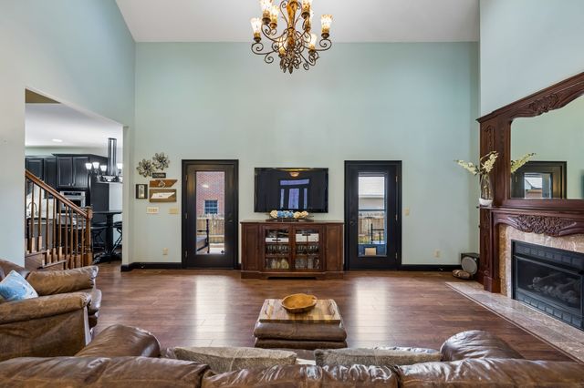 314 W 6th St Apt 7, Columbia, TN 38401