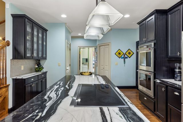 314 W 6th St Apt 7, Columbia, TN 38401