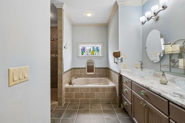 314 W 6th St Apt 7, Columbia, TN 38401