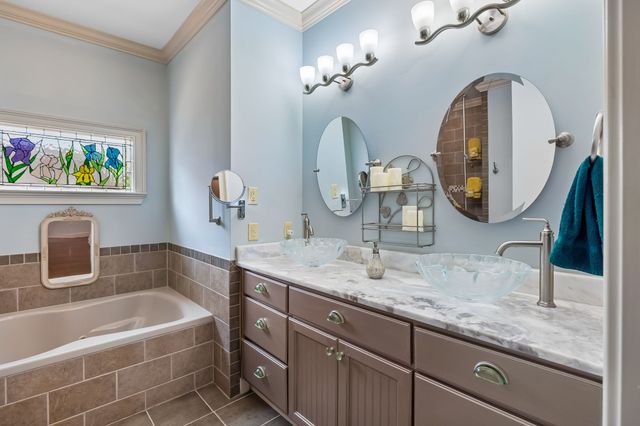 314 W 6th St Apt 7, Columbia, TN 38401