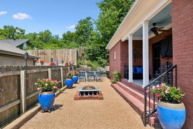 314 W 6th St Apt 7, Columbia, TN 38401
