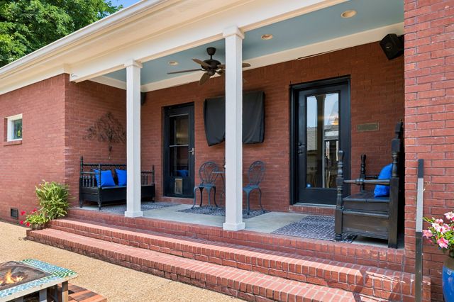 314 W 6th St Apt 7, Columbia, TN 38401