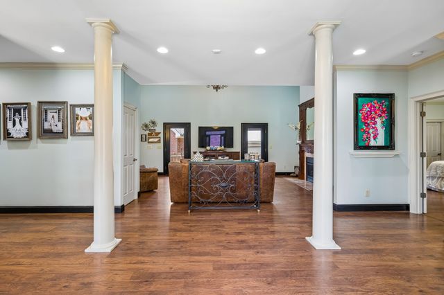 314 W 6th St Apt 7, Columbia, TN 38401