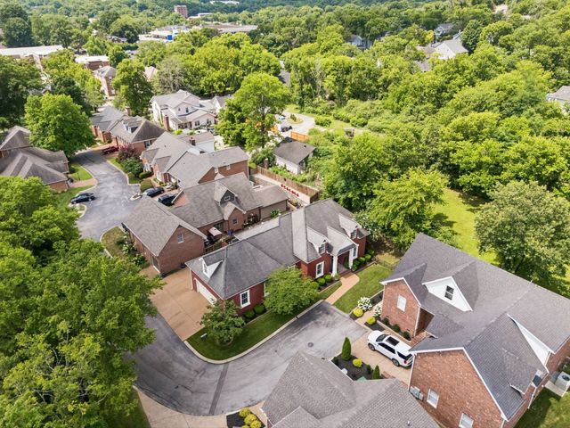 314 W 6th St Apt 7, Columbia, TN 38401