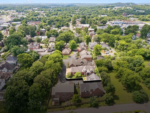 314 W 6th St Apt 7, Columbia, TN 38401