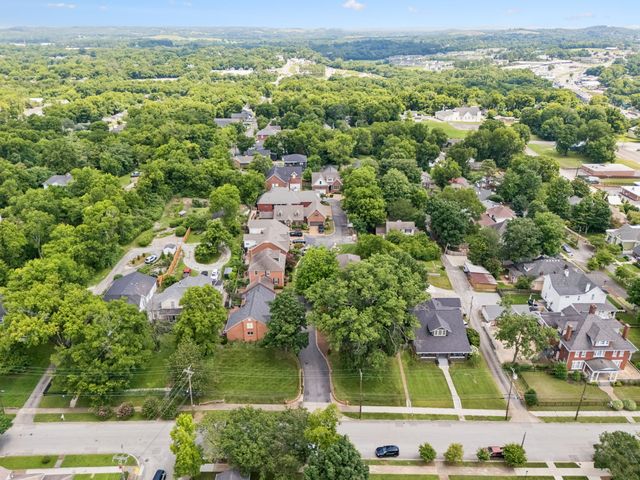 314 W 6th St Apt 7, Columbia, TN 38401