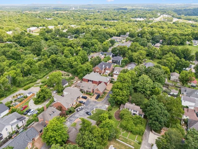 314 W 6th St Apt 7, Columbia, TN 38401