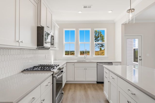 7038 New Horizons Lane, Boiling Springs, SC 29316