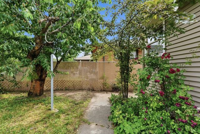 3003 S Bernard St, Spokane, WA 99203
