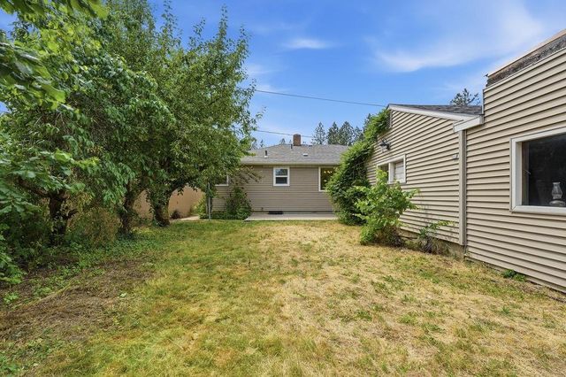 3003 S Bernard St, Spokane, WA 99203