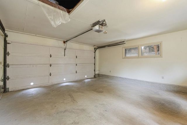 3003 S Bernard St, Spokane, WA 99203