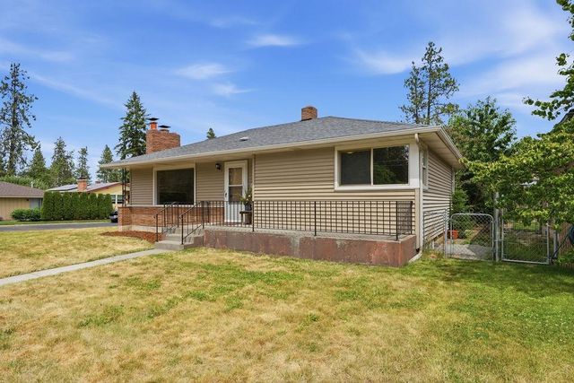 3003 S Bernard St, Spokane, WA 99203
