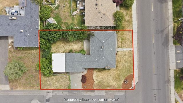 3003 S Bernard St, Spokane, WA 99203