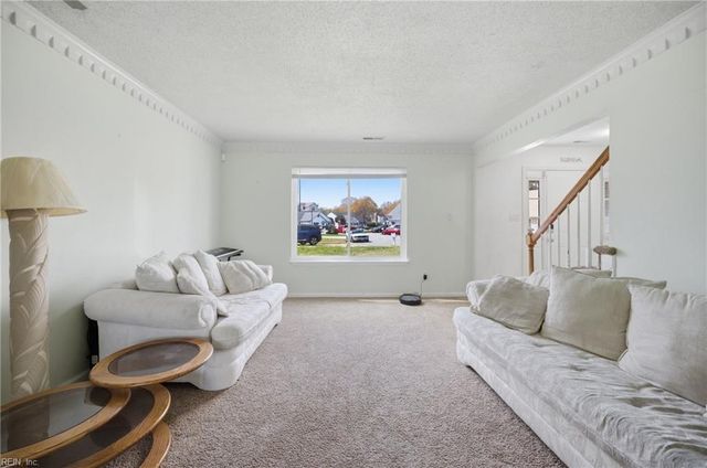 2004 Springside CT, Virginia Beach, VA 23456