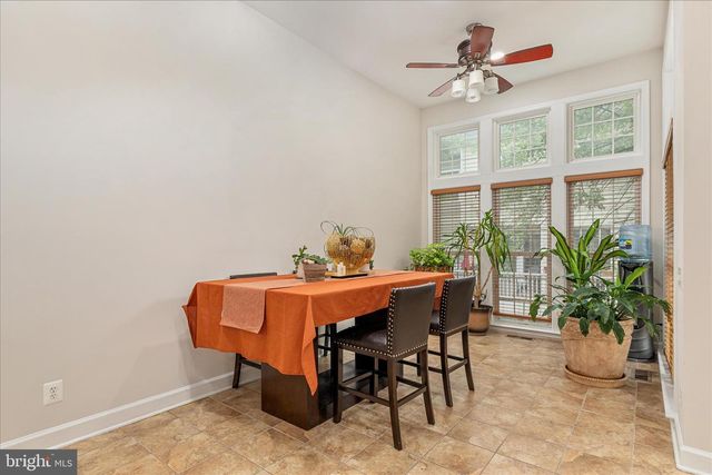 2158 OBERLIN DR, Woodbridge, VA 22191