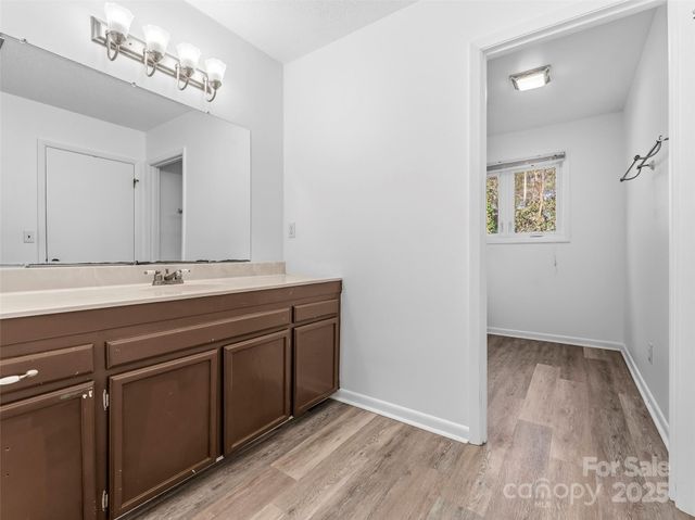 27 Spring Valley Road, Pisgah Forest, NC 28768