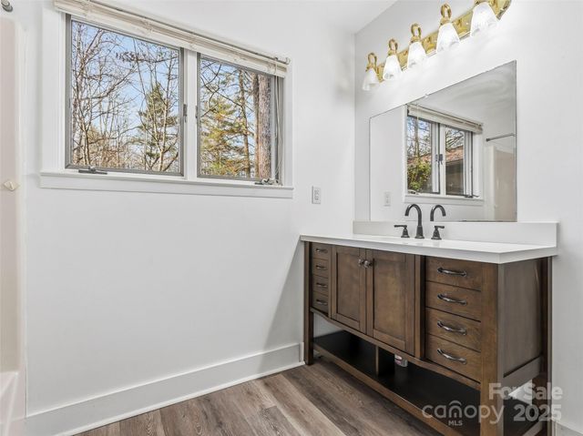 27 Spring Valley Road, Pisgah Forest, NC 28768