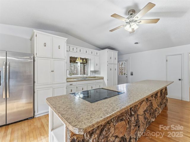 27 Spring Valley Road, Pisgah Forest, NC 28768