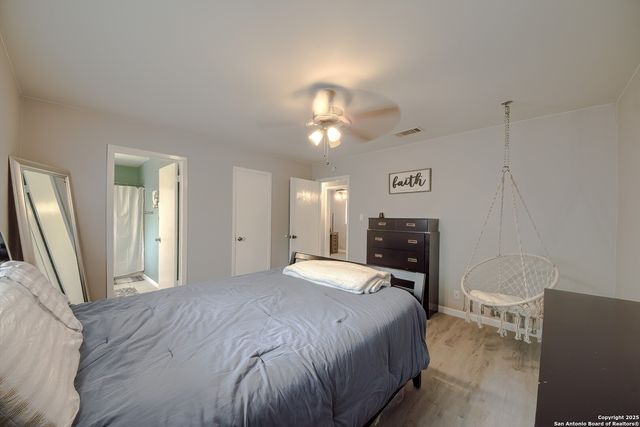 9442 Valley Dale, San Antonio, TX 78250