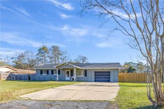 328 Villa Oaks Drive, Saraland, AL 36571