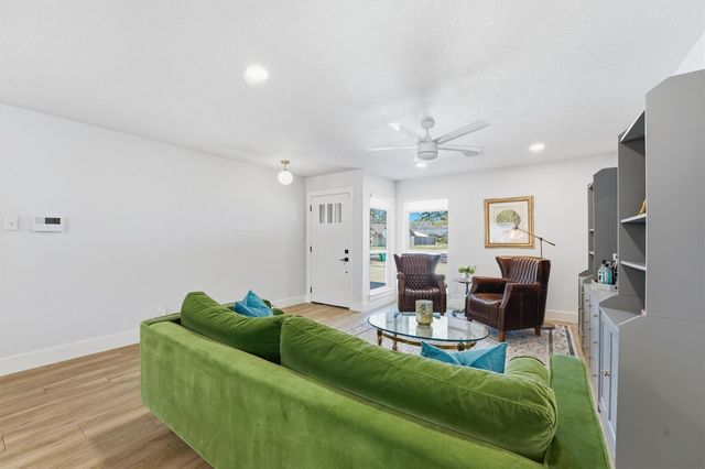 5611 De Milo Drive, Houston, TX 77092