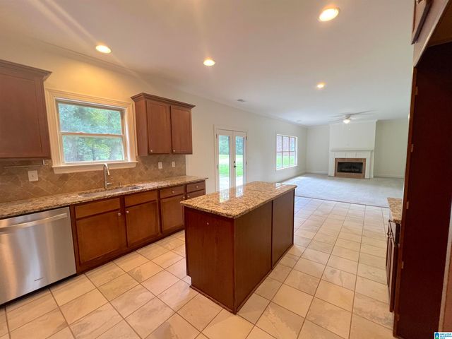 6467 CROMER CIRCLE, Leeds, AL 35094