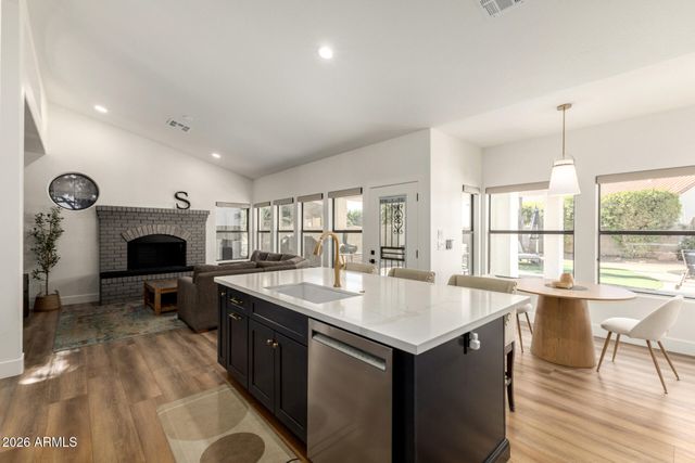 5529 W Aster Drive, Glendale, AZ 85304