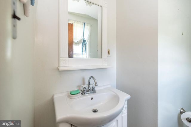 716 SPRINGDELL RD, King Of Prussia, PA 19406