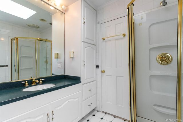 89 Devoe Avenue, Yonkers, NY 10705