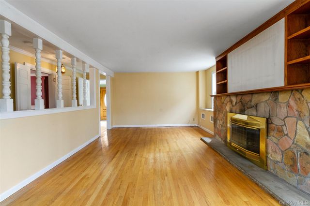 89 Devoe Avenue, Yonkers, NY 10705