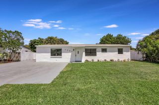3060 NE 12th Avenue, Pompano Beach, FL 33064